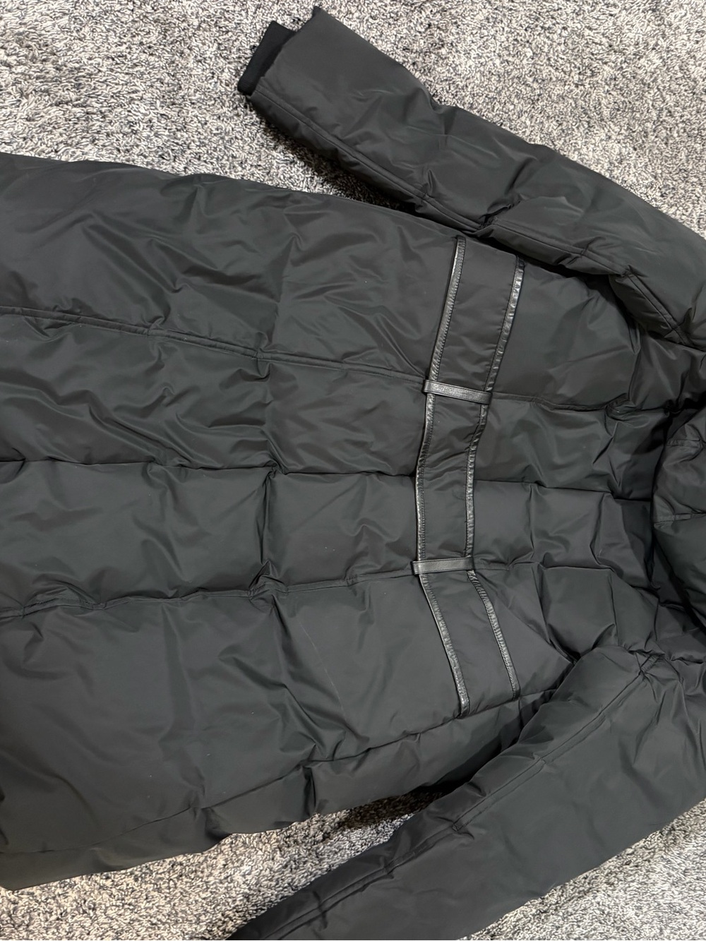 MACKAGE women’s puffer. Kay style - Picture 5 of 6